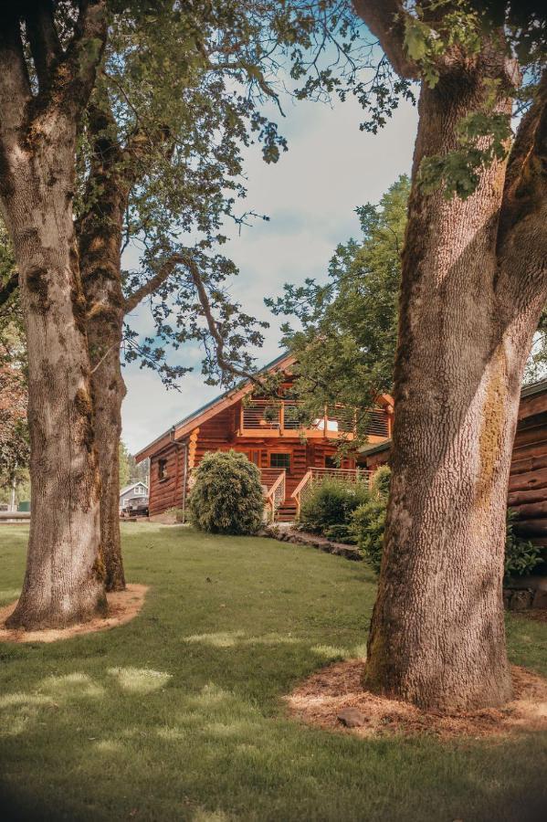 Wilder And Pine Riverside Cabins Stevenson Ngoại thất bức ảnh